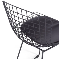 Replica Bertoia tuoli mustasta teräksestä - metallituolit - MuebleDesign