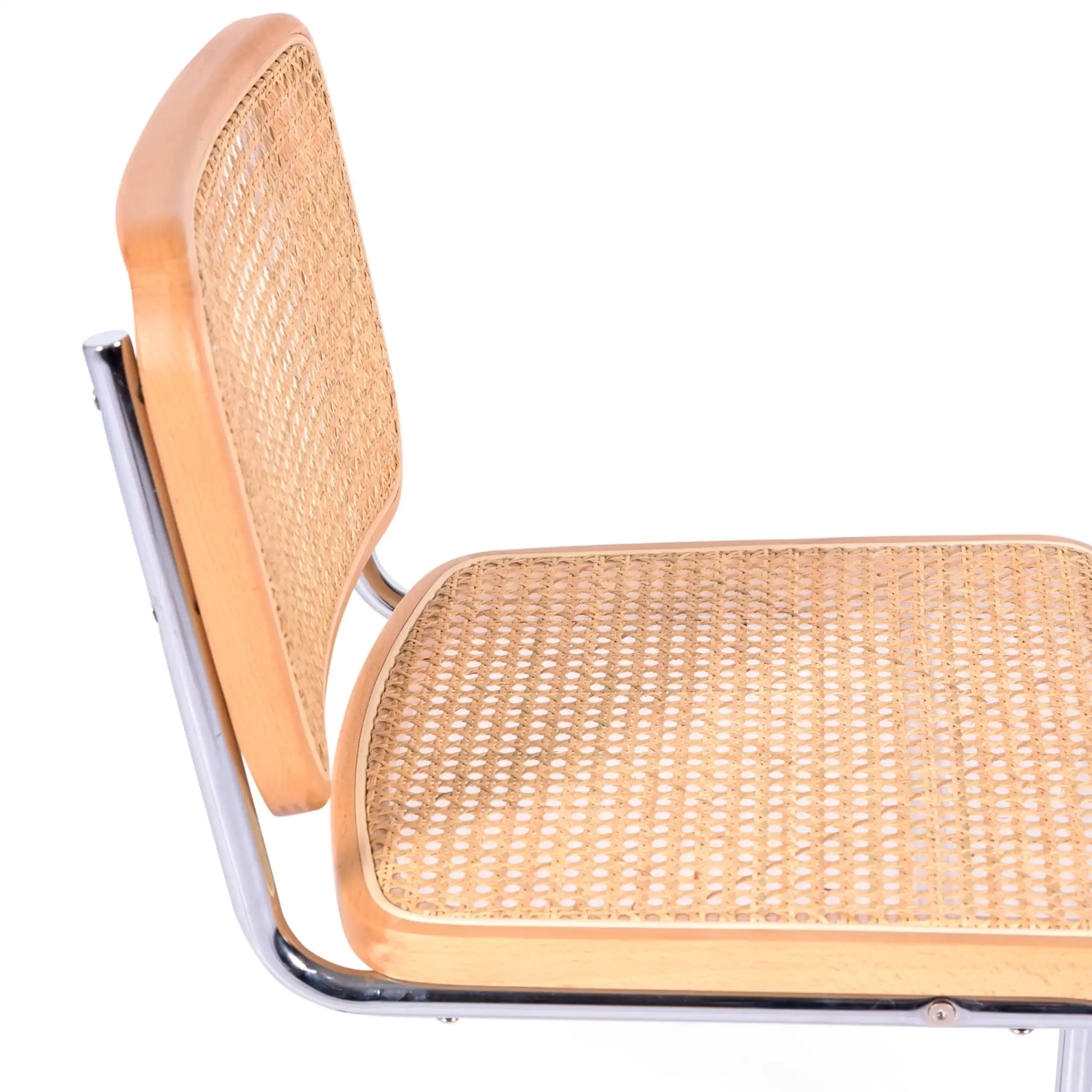 Krzesło Cesca niedrogie krzesło wykonane ze stali, buku i rattanu 🪑 | Mueble Design