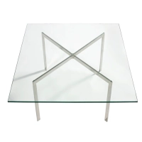 Mies Van Der Rohe -pöytä 100x100cm : karkaistua lasia ja ruostumatonta terästä