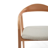 Warsow Nordic Matstol i naturträ | Elegant & bekväm design