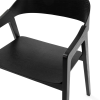 Sedia nordica in rovere con braccioli Soho | Design minimalista scandinavo