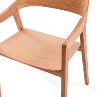 Stuhl aus nordischer Eiche mit Armlehnen Soho | Skandinavisches Minimalistisches Design