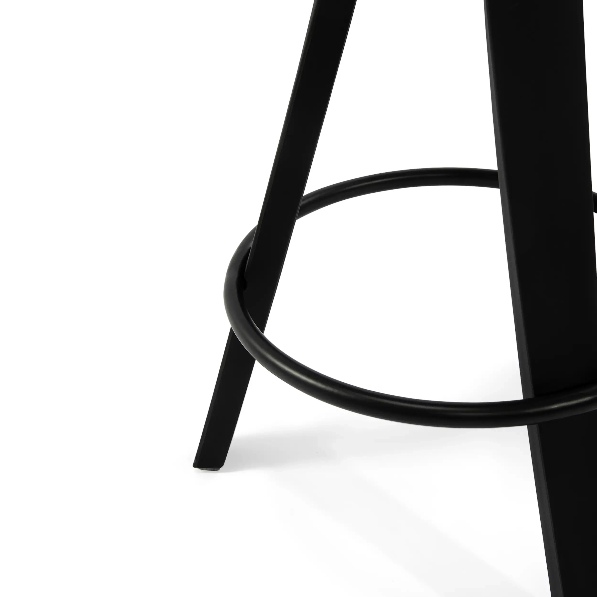 Taburete Deco de diseño con asiento de haya y polipiel