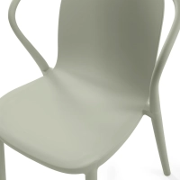 Silla apilable con reposabrazos para interior y exterior - Pierre
