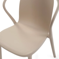 Chaise empilable avec accoudoirs pour l'intérieur et l'extérieur - Pierre