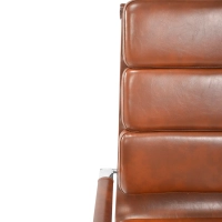 Modern office chair upholstered in eco-leather : Comfort and professional style