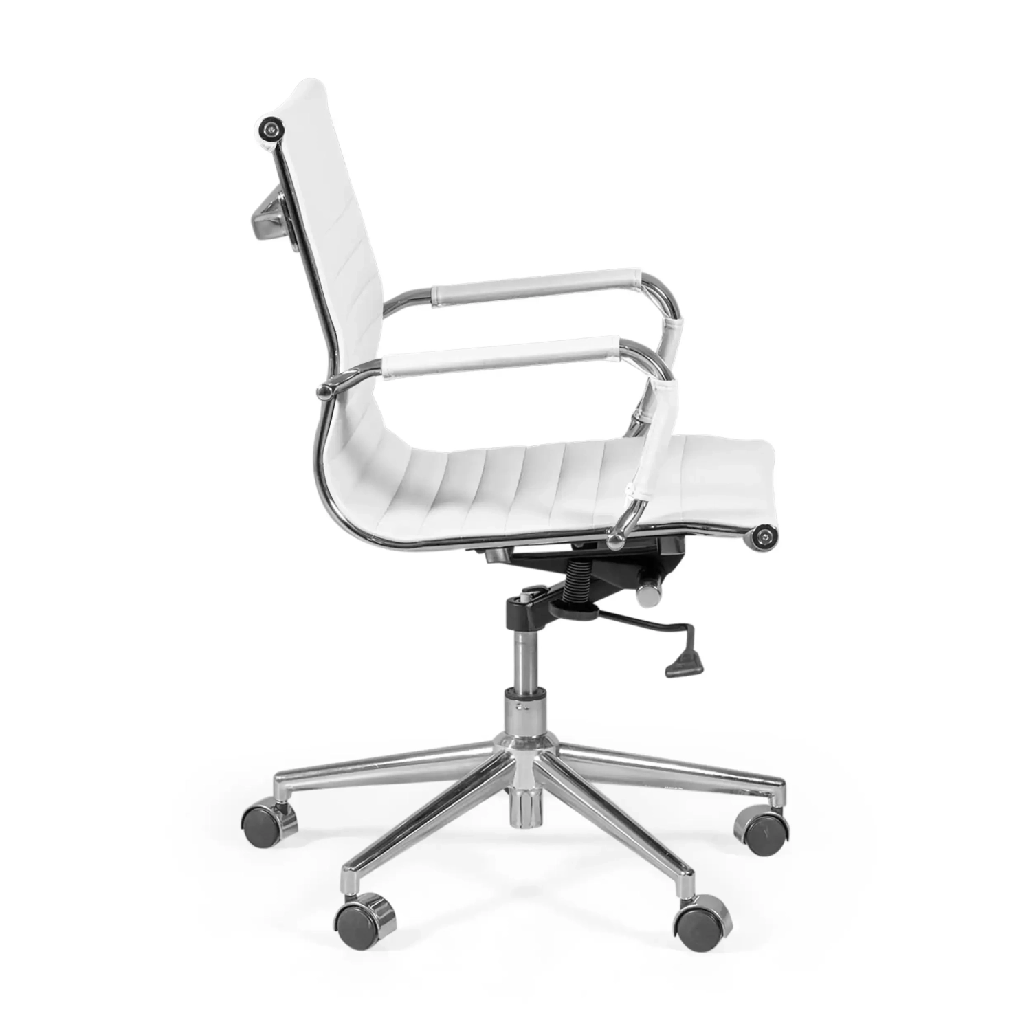 Cadeira de escritório em pele italiana com encosto baixo para tarefas | Estilo e conforto