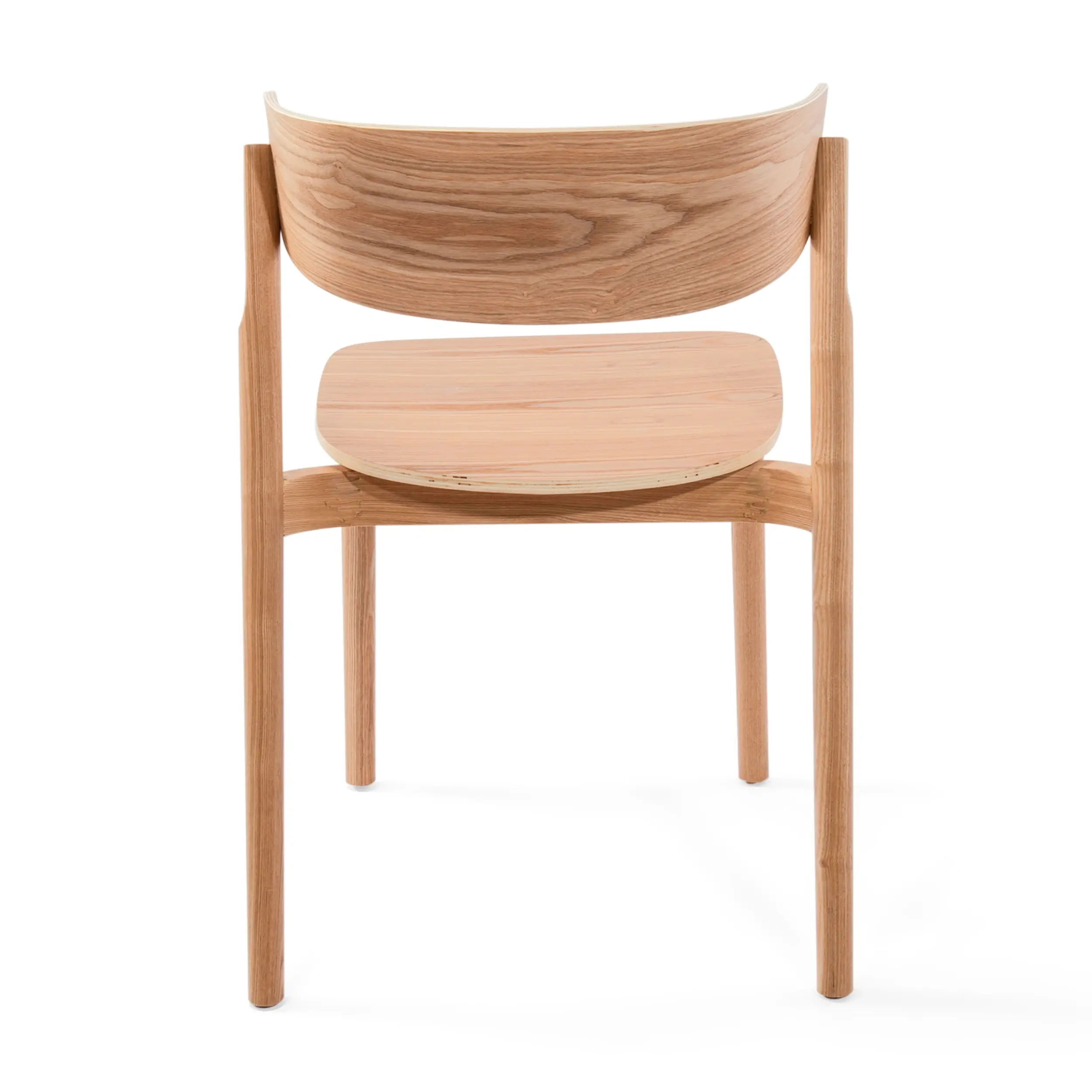 Eetkamerstoel Notorius van natuurlijk essenhout | Elegant design scandinavisch
