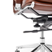 Task upholstered office chair - Classic design and modern comfort