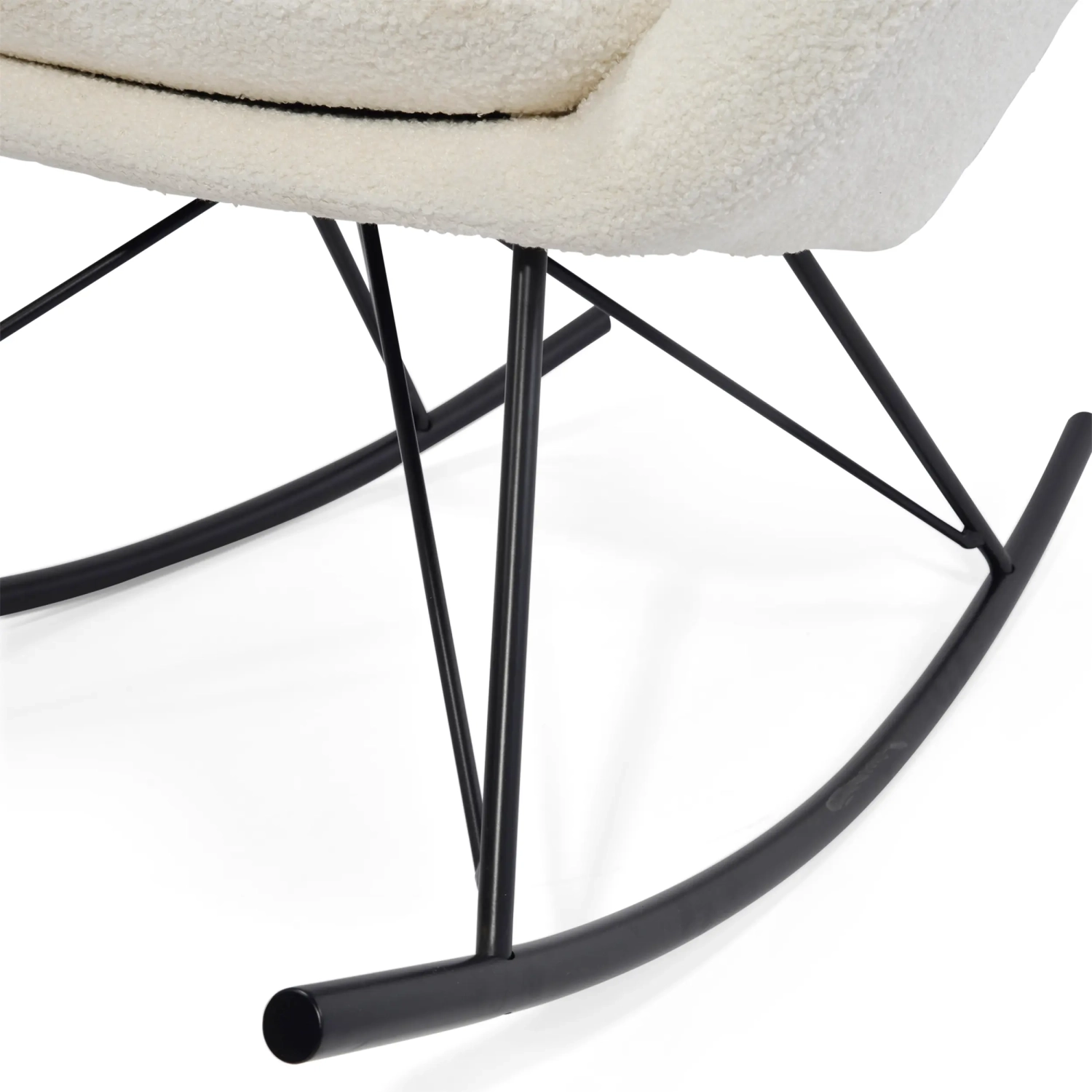 Nest Bouclé Schaukelstuhl | Moderner Designer-Schaukelstuhl