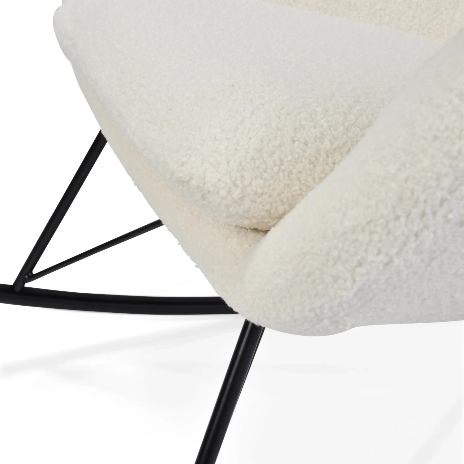 Houpací křeslo Nest Bouclé | Moderní designové houpací křeslo