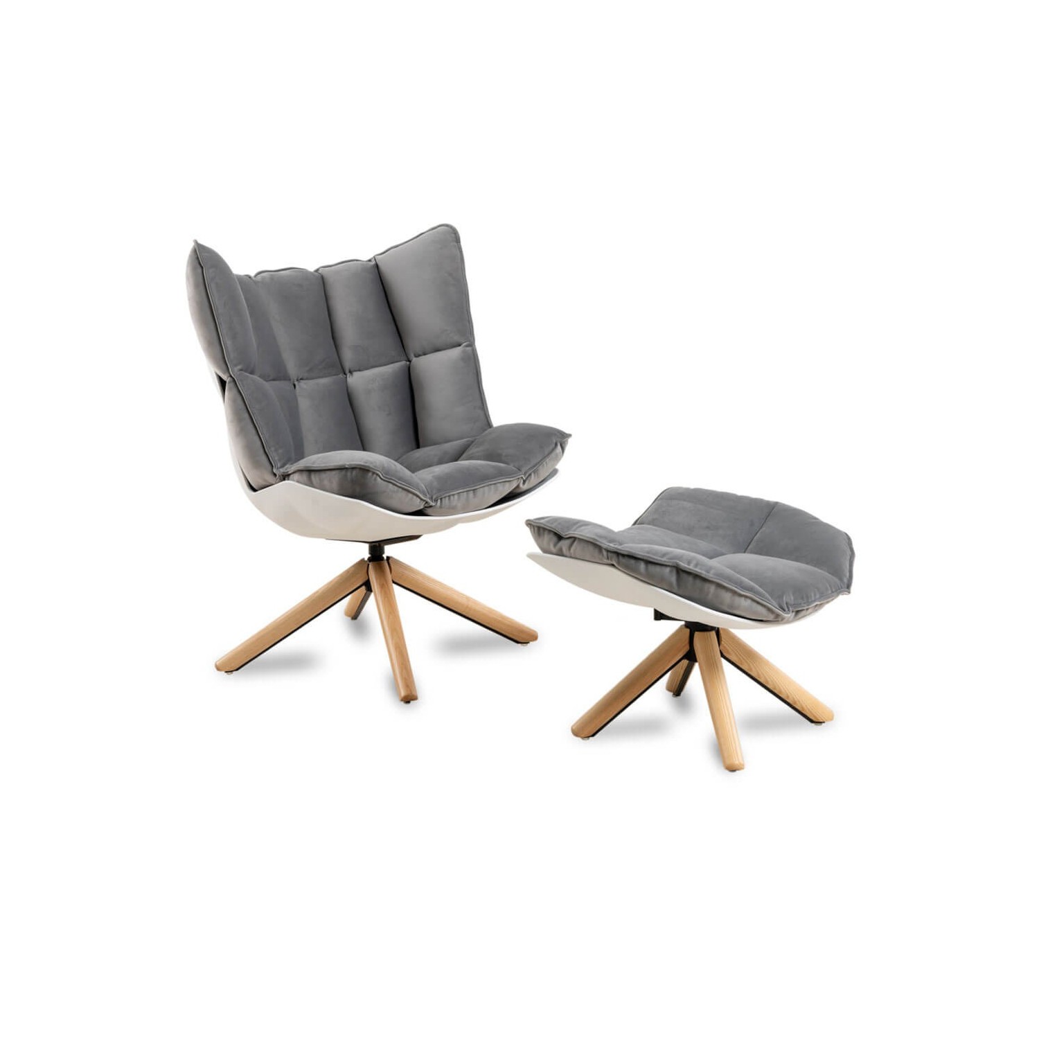 Kopio Design-nojatuolin Husk-nojatuolista upean suunnittelijan Patricia Urquiolan jalkatukilla