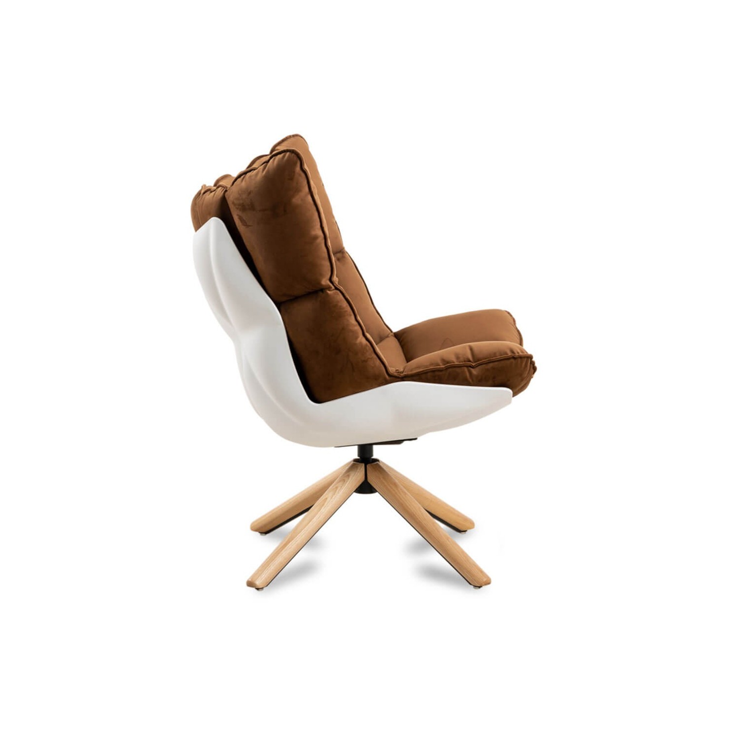 Réplica da poltrona de design Husk da magnífica designer Patricia Urquiola