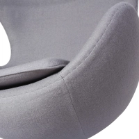 Arne Jacobsen Replica Egg Chair in Cashmere