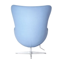 Replika židle Egg v kašmíru od designéra Arne Jacobsen