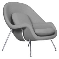 Replica della Womb Chair del designer Eero Saarinen
