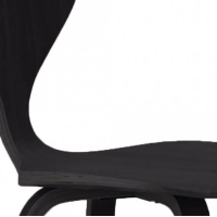 Cherner kruk in Scandinavische stijl