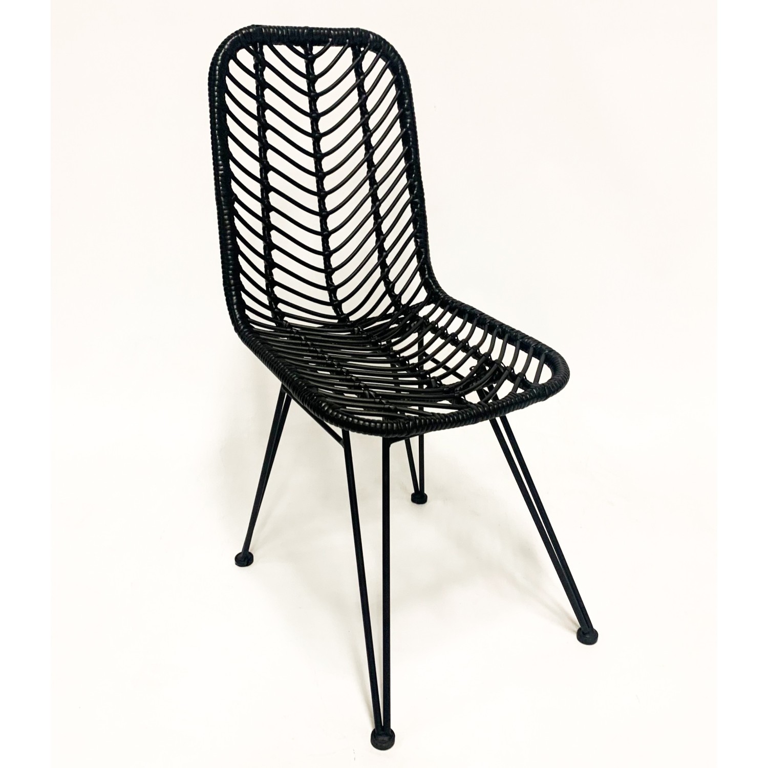 Chaise Le Midi en rotin parfaite pour l'extérieur